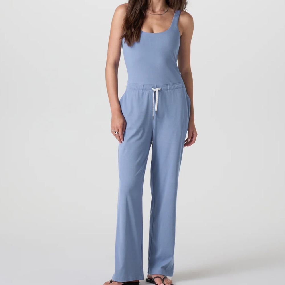 Vuori‎ Pose Scoop Jumpsuit | Color: Bluebell